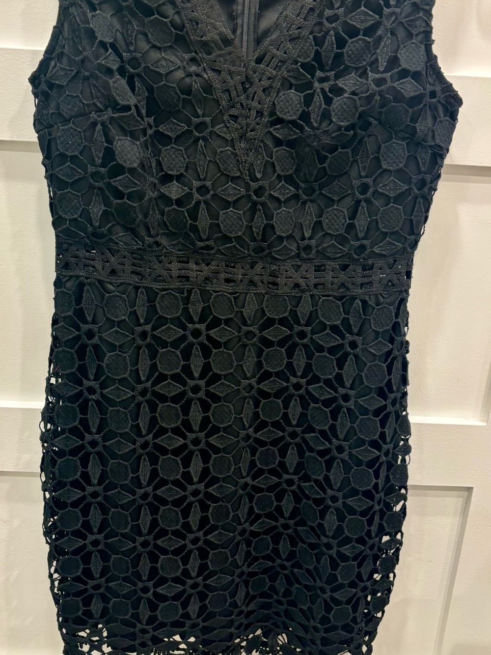 EllyBazar Black Crochet Midi Dress with V-Neck - Picture 3 of 7